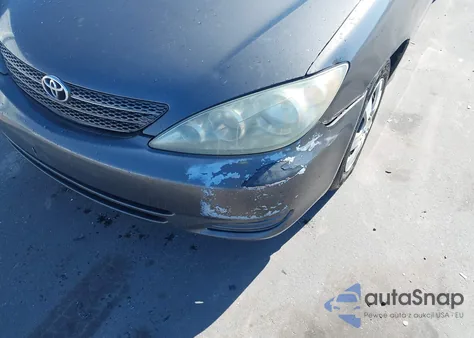 2002 Toyota Camry Xle z USA, uszkodzony, nr VIN 4T1BE32K02U614449